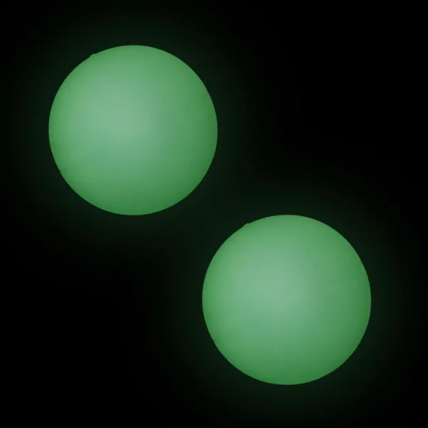 2Pcs Durable Glow In The Dark Hockey Pucks